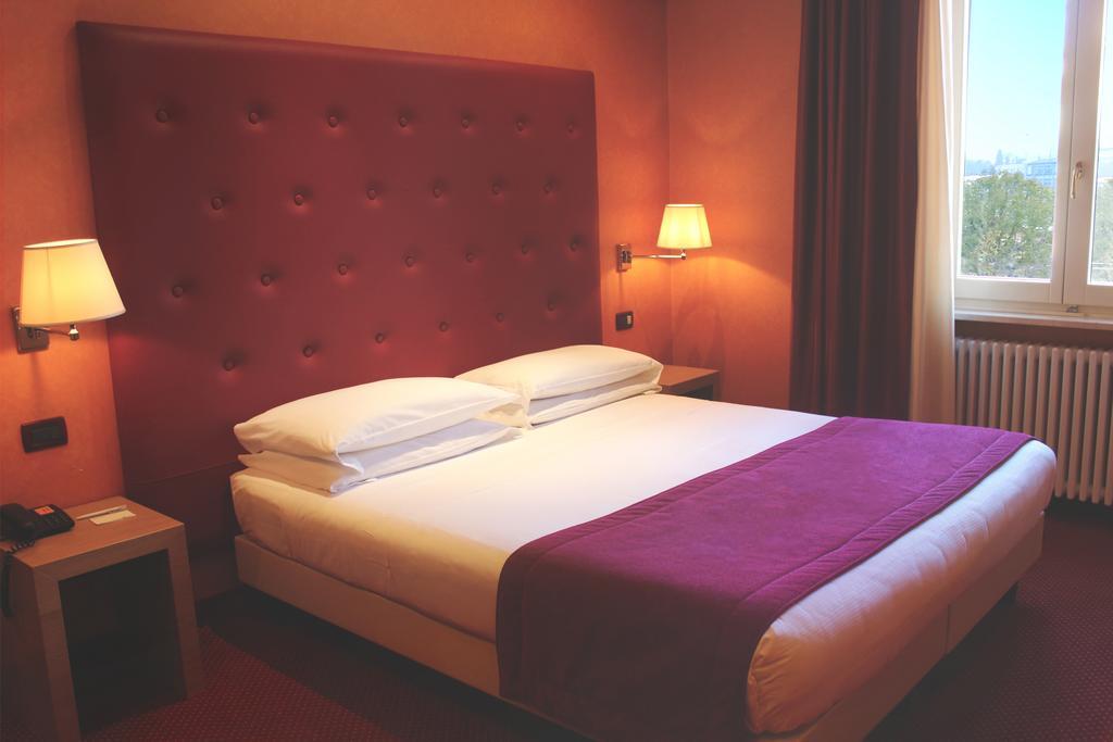 Best Western Hotel Piemontese Bergamo Bagian luar foto